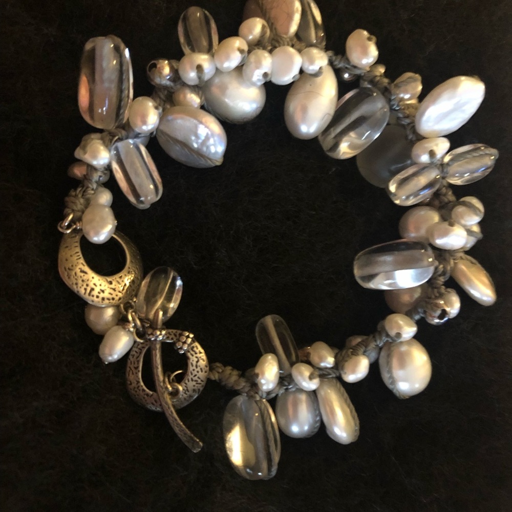 Gorgeous Silpada Effervescent Pearl Beaded Bracelet.